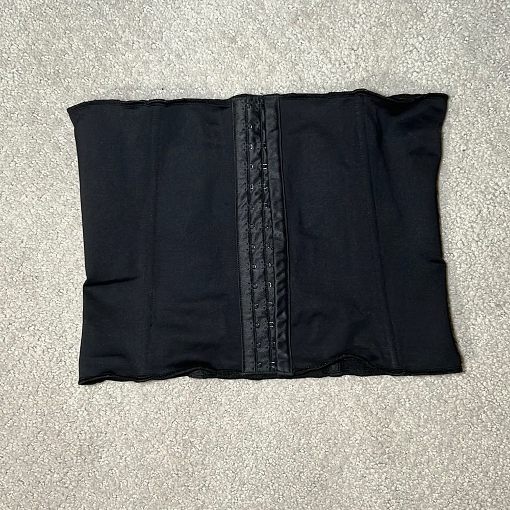 SKIMS Neoprene Shapewear Waist Trainer Regular Sm